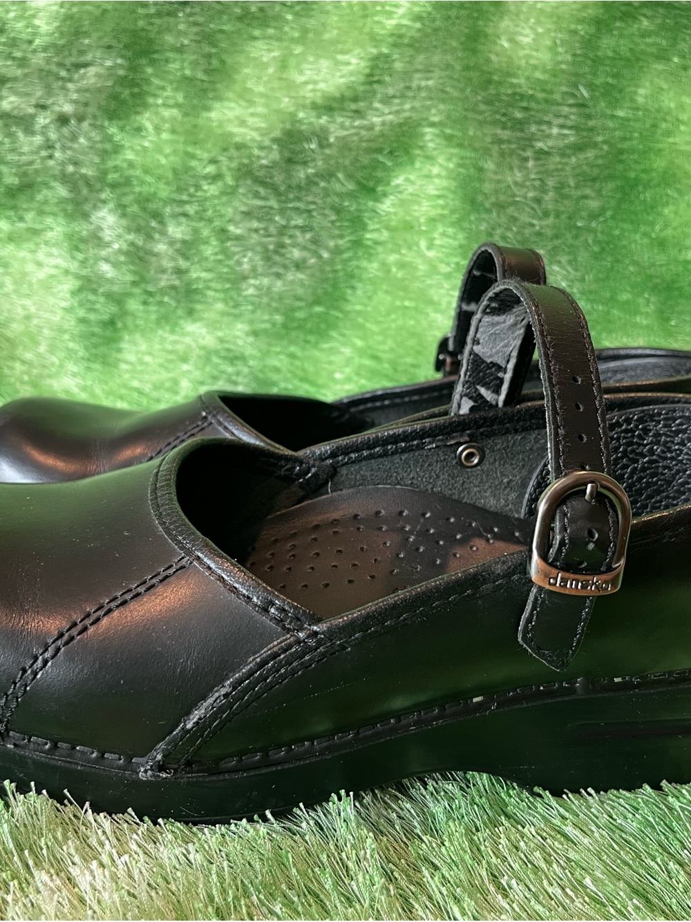 Dansko Mary Jane Clogs women’s size 38eu/8us